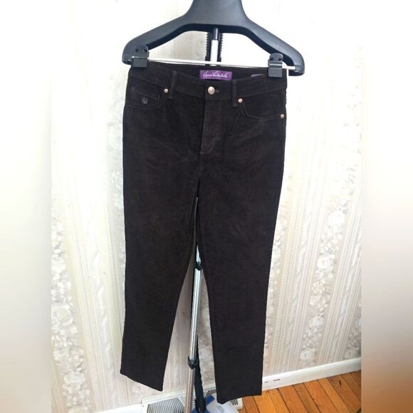 Gloria Vanderbilt Amanda Dark Brown Corduroy Trousers NWOT - Picture 1 of 6